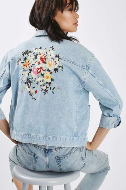 Camisa de jeans para mujer: ¡cómo usarla con 55 looks increíblemente hermosos!