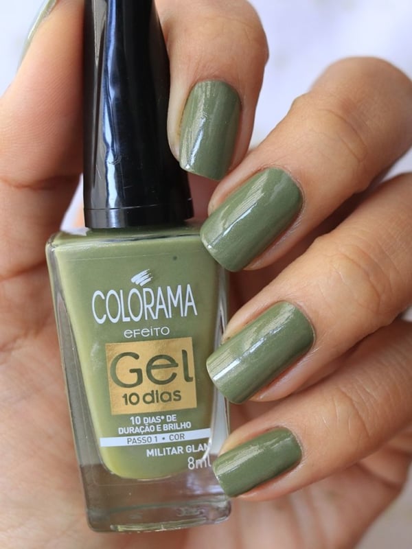 +38 Military Green Nails【2022】– Idées et tendances de l'année !