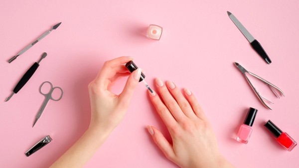 Uñas naturales: ¡+32 ideas de uñas perfectas y cómo cuidarlas!