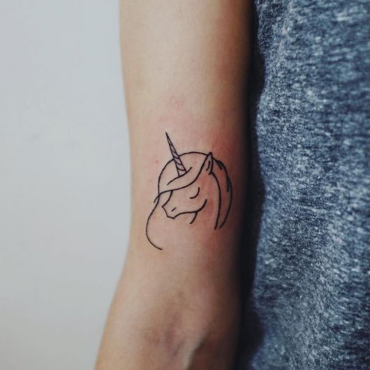 Unicorn Tattoo: Meaning & + 30 sensational inspirations!
