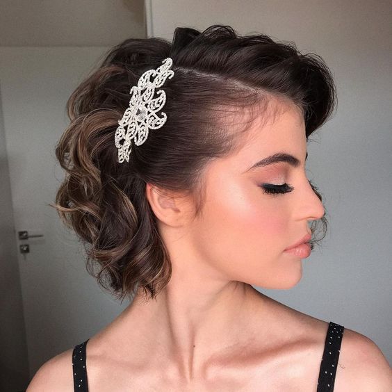 60 simple bridal hairstyles (How to choose yours?)