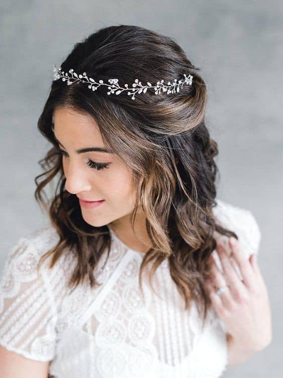 60 simple bridal hairstyles (How to choose yours?)