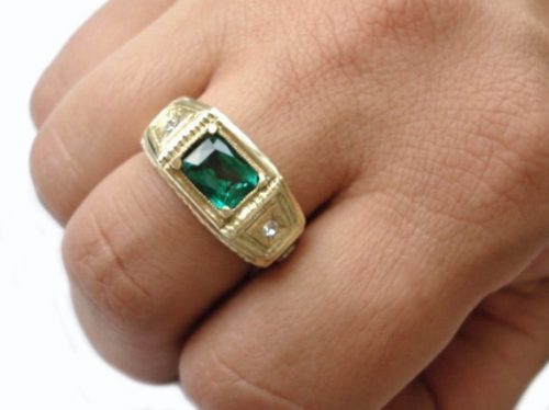 Rings with stones: 66 exciting models, meanings and + tips on how to wear them!