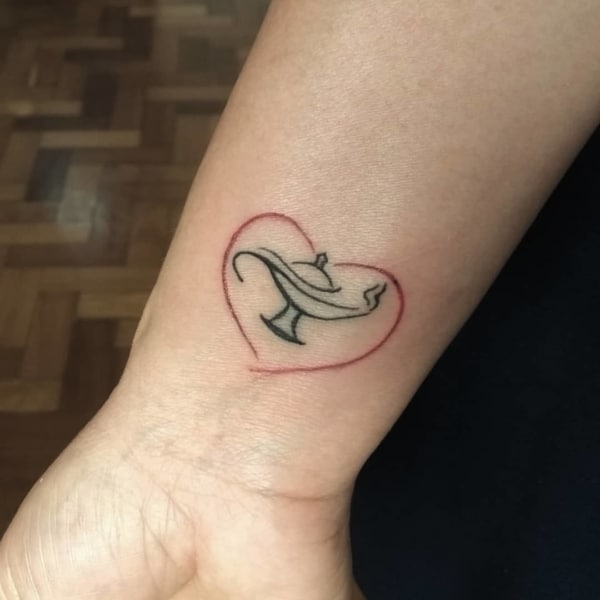 Tatuaje de enfermería: ¡40 ideas para los amantes de la profesión!