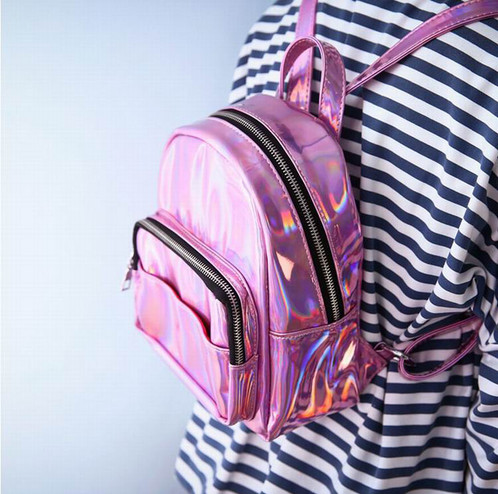 Holographic Backpack – 40 Beautiful Models for You to Fall in Love Now!