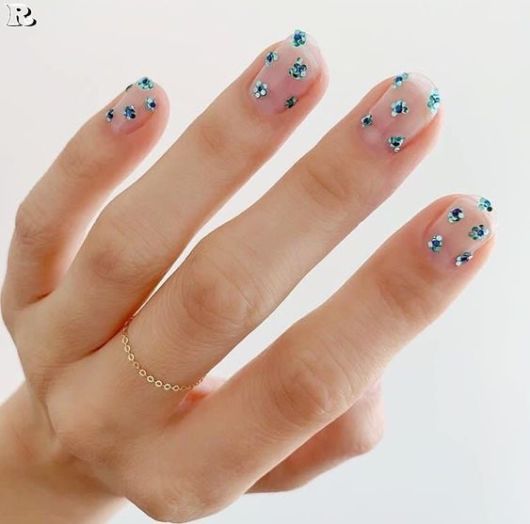 Ongles décorés simples – 65 idées magnifiques et faciles à réaliser !