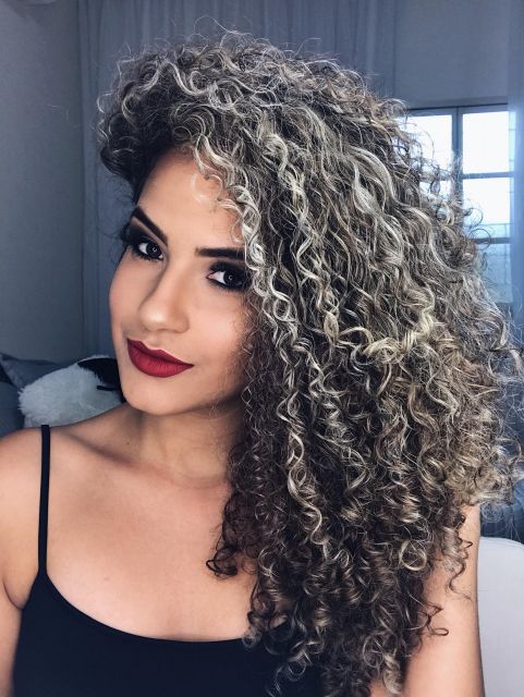 Ombré Hair Curly – The 30 Most Fabulous Hair With the Technique!