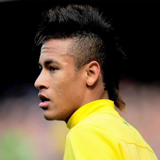 Les cheveux de Neymar : +30 photos des coupes de cheveux et des coiffures de la star