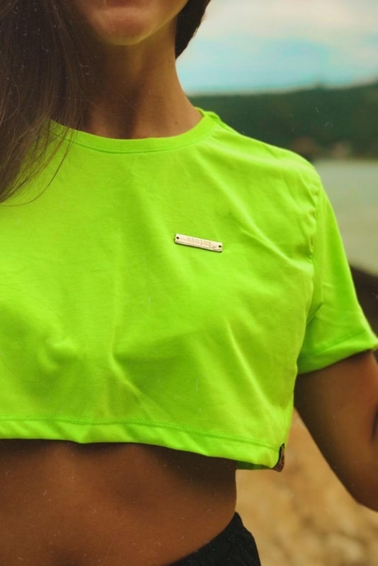 Cropped neon: +60 BEAUTIFUL models and where to buy!【2022】