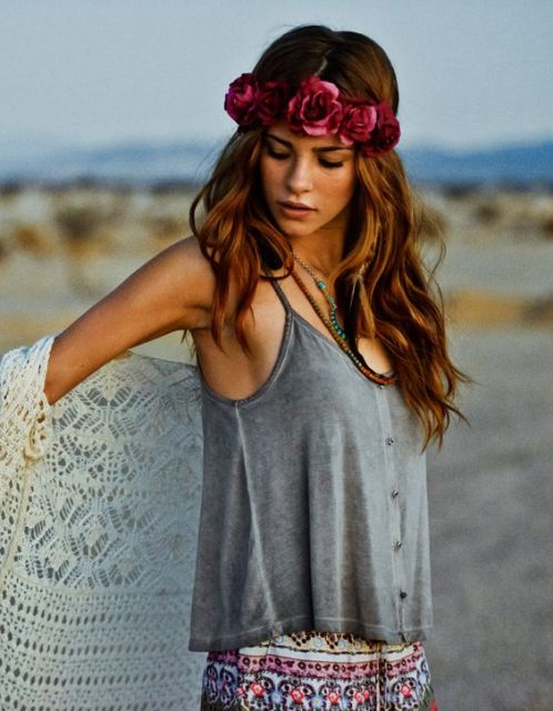 Flower Crown and Tiara: Inspirations, Where to Buy & DIY!