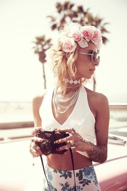 Flower Crown and Tiara: Inspirations, Where to Buy & DIY!