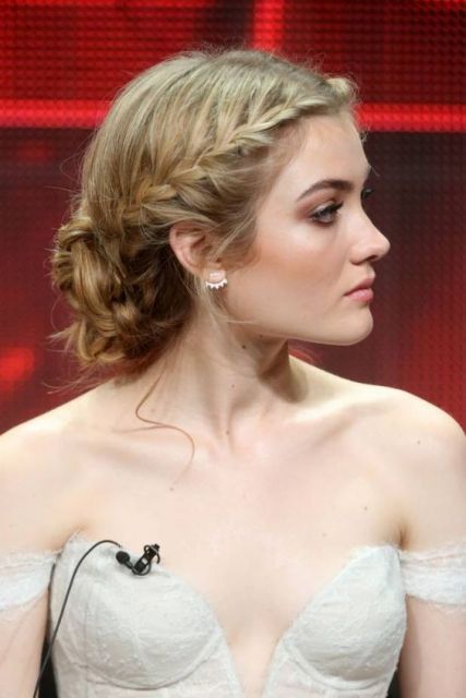Low bun – 42 Inspirations with Beautiful and Romantic Hairstyles!