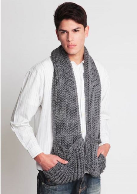 Crochet scarf: models, tips on how to wear and make.