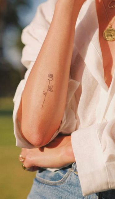 Tatouage avant-bras féminin – 62 idées merveilleuses pour les femmes !