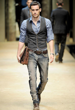 Men's SOCIAL VEST: Models and tips to use correctly