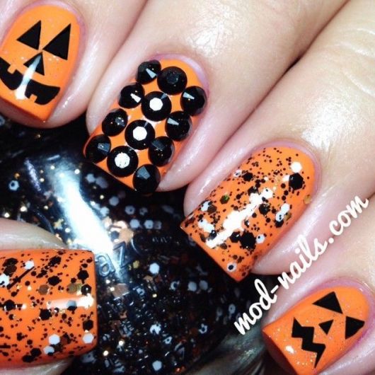Halloween Nails – 75 Creative Inspirations for Halloween!