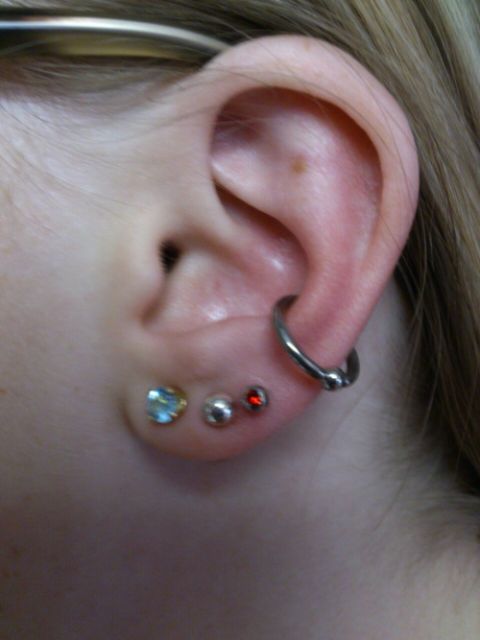 Ear Piercing: Names, care, models and more than 80 photos!