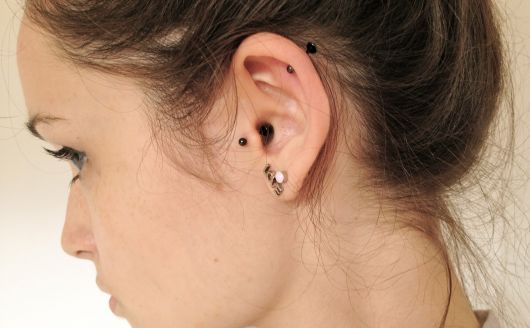 Ear Piercing: Names, care, models and more than 80 photos!