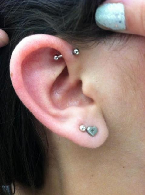 Ear Piercing: Names, care, models and more than 80 photos!