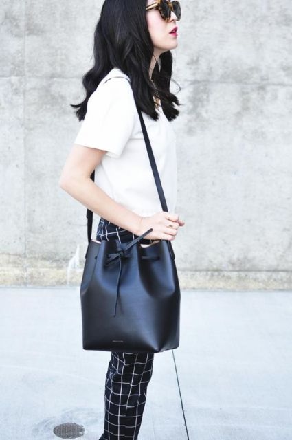 BOLSA SACO: 60 Outfit Ideas and Tips!