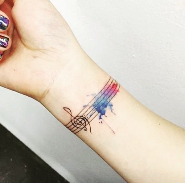 Tatuaggio musicale: 55 ispirazioni bellissime e incredibilmente creative!