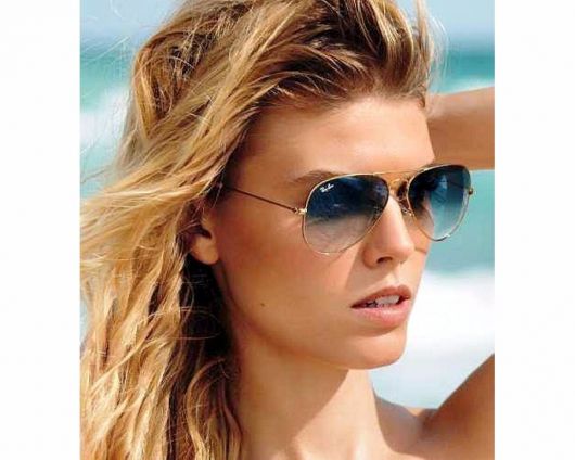 Gafas de sol de aviador: ¡40 modelos elegantes y qué caras combinan!