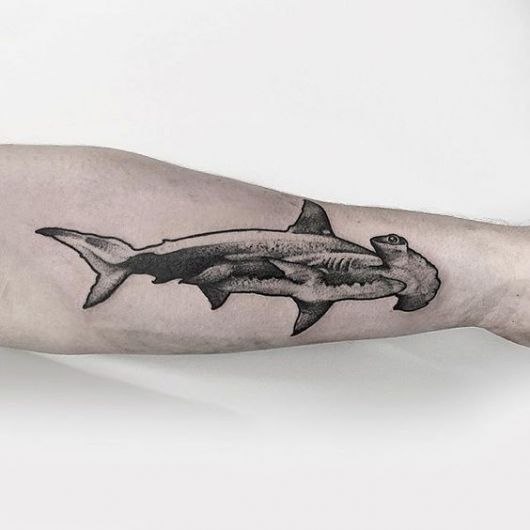 Tatouage de requin - Signification et 30 bonnes idées pour s'inspirer !