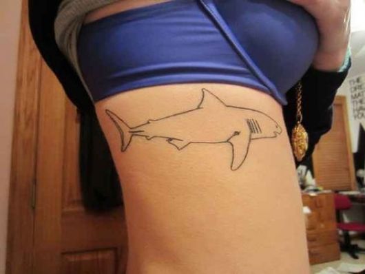 Tatouage de requin - Signification et 30 bonnes idées pour s'inspirer !