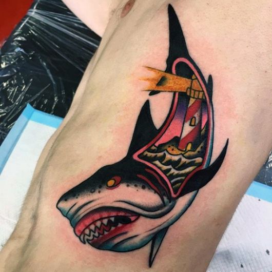 Shark Tattoo - Significato e 30 fantastiche idee per trarre ispirazione!