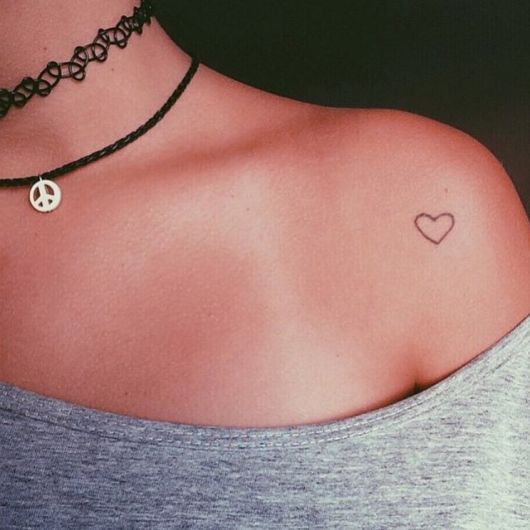 Heart Tattoo on Shoulder: 25 Ideas to Get Inspired