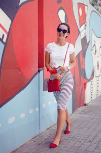 Striped pencil skirt: how to wear it with 42 must-have tips for looks!