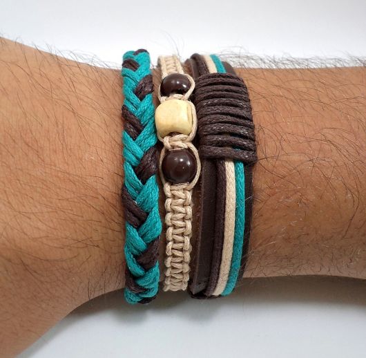 Pulsera de cuero para hombre: ¡los 70 modelos más elegantes de todos los tiempos!