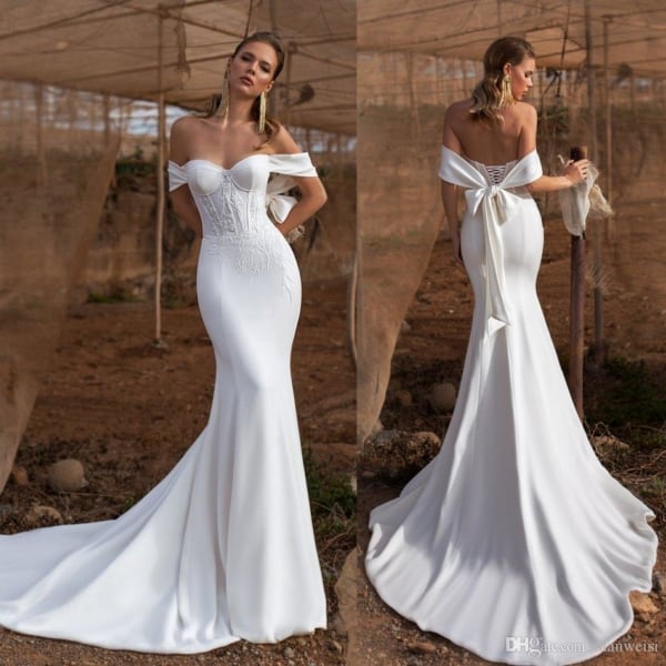 Simple wedding dress – 75 beautiful and romantic models!