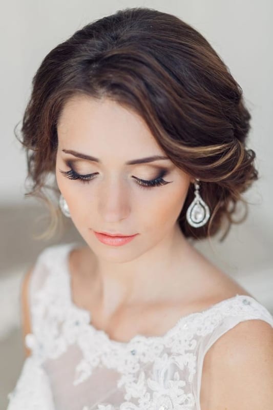 Daytime Wedding Makeup – Which One to Use? (BEAUTIFUL PHOTOS)