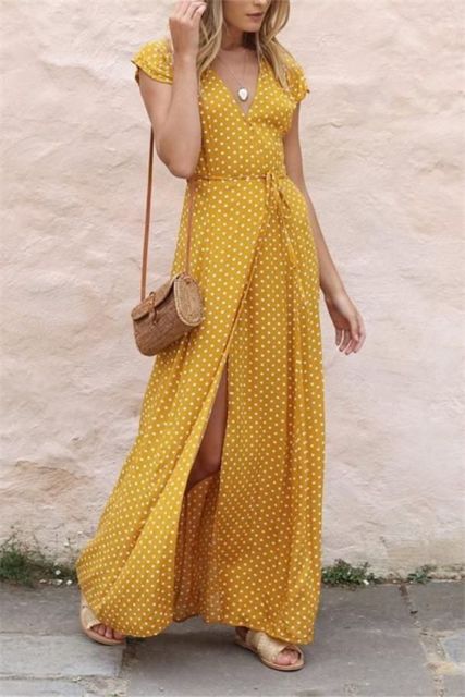 Come indossare un vestito giallo? - Suggerimenti e look per il tuo giorno per giorno!
