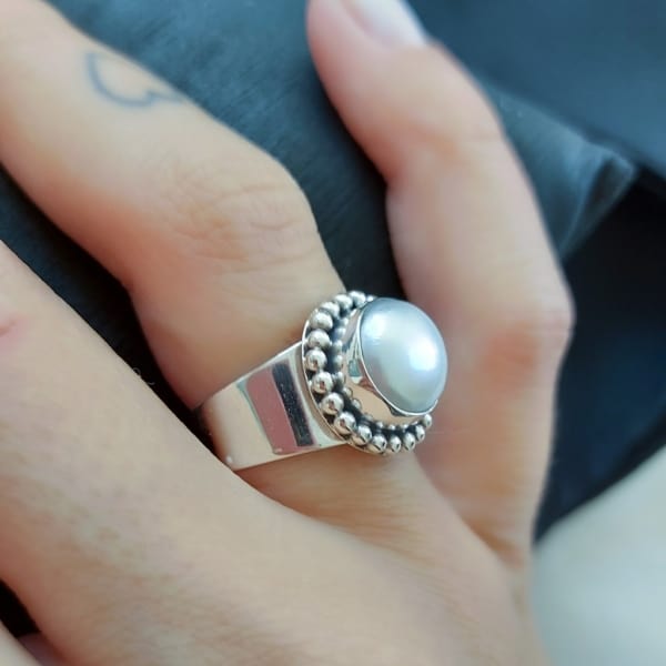 Pearl Ring – 20 Idee e modelli che ti faranno innamorare!
