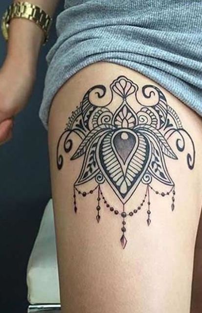 71 belles idées de tatouage de cuisse féminine et soins principaux!