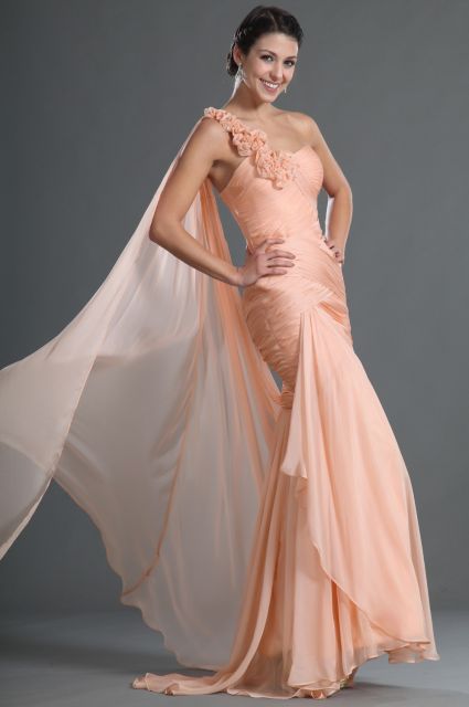 Salmon dress: 40 fantastic and super inspiring models + accessorizing tips!