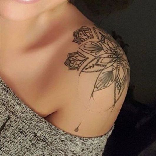 Tatouage de fleur de lotus - Quelle est sa signification et 58 idées passionnées !