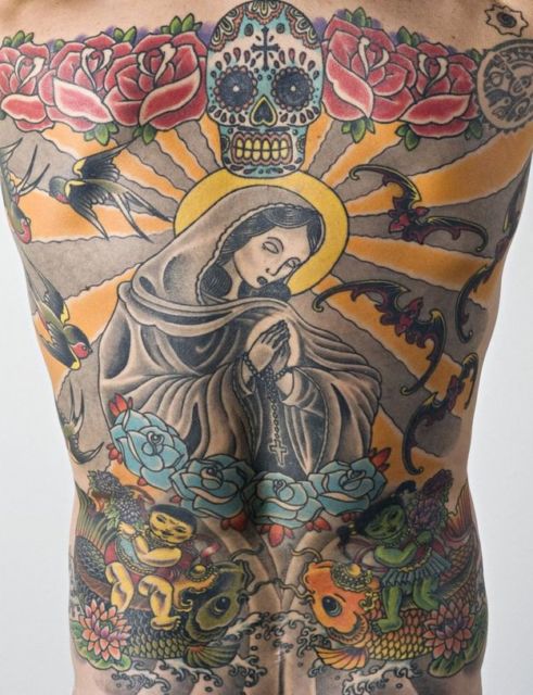 Santa Tattoo: ¡60 hermosas ideas para tatuajes y diseños!
