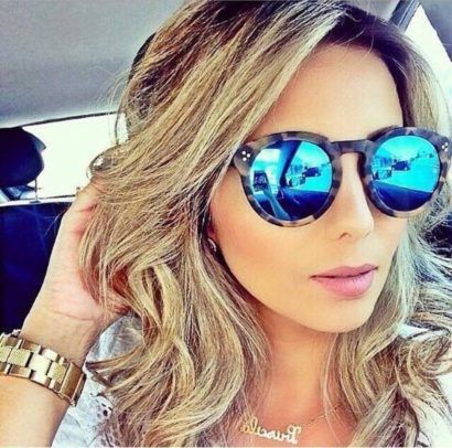 Mirrored Sunglasses: Everything about this trend and 55 models