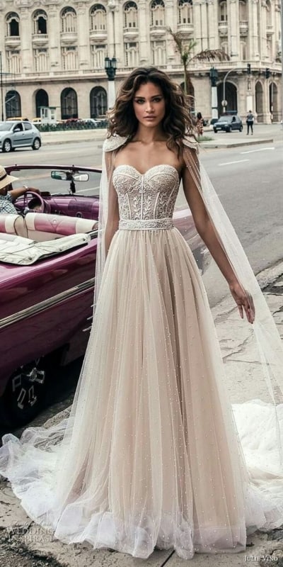 Strapless wedding dress – 54 WONDERFUL options!