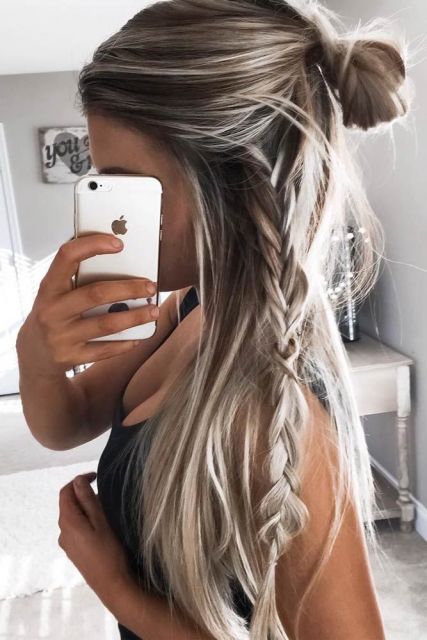 Everyday Hairstyles – 25 Quick & Super Easy Ideas to Do!
