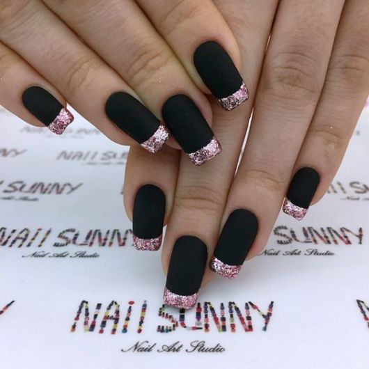 Black Decorated Nails – The 78 Most Incredible Decorations Ever!