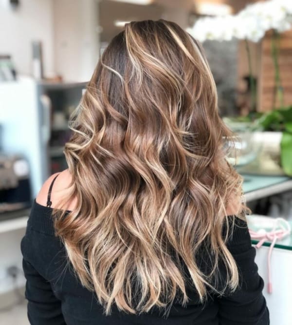 Cabello con Luces – ¡90 Ideas Espectaculares para Colores y Cortes!