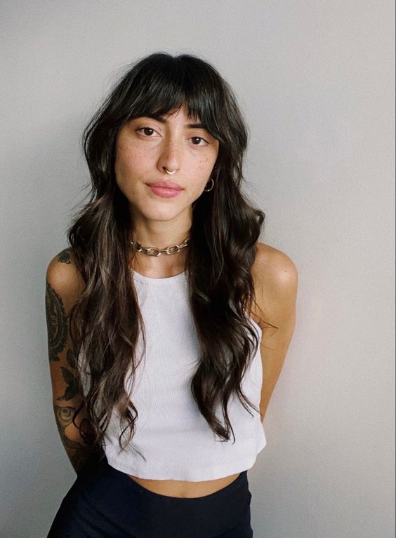 Long Bangs: Who Does It Match With? – 35 Perfect Cuts and Ideas!