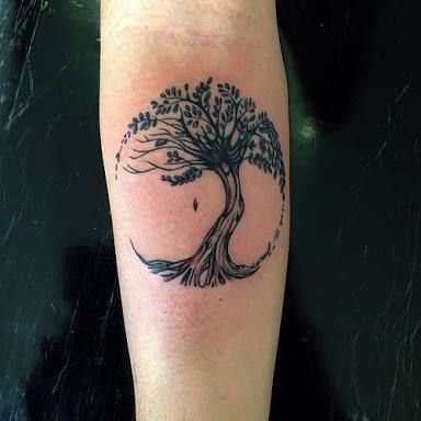 Tatuaggio dell'albero della vita: significati e più di 30 immagini per uomini e donne