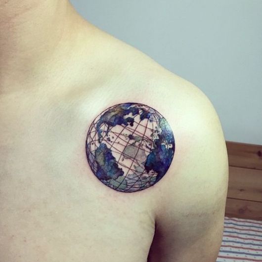 Tatuaje del mapa mundial: inspírate con 25 ideas perfectas para viajeros