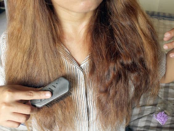 Armed Hair: What To Do? – 14 Tips to Control Your Wires!